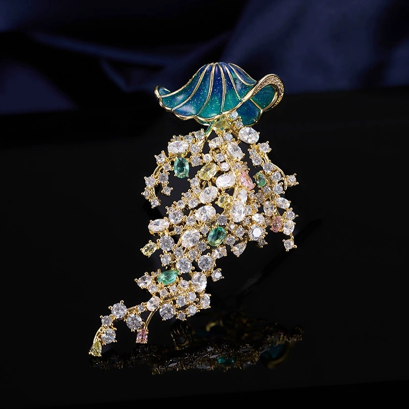 Luxury Lifestyle Jewelry - Broszka z cyrkoniami w kształcie meduzy,