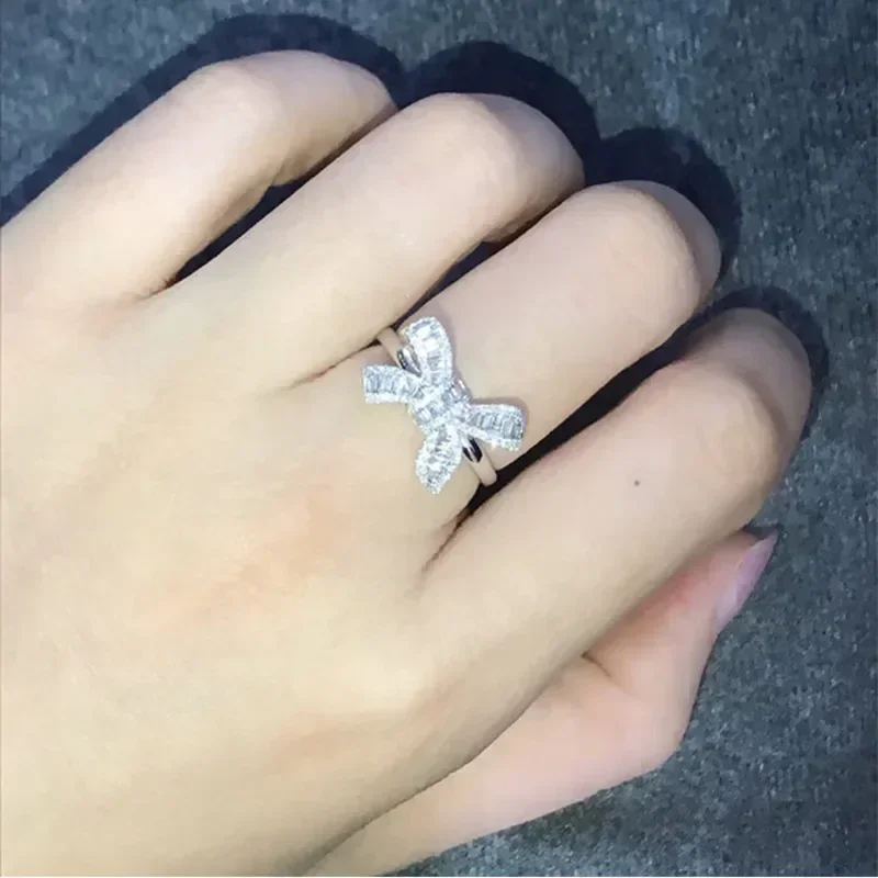Luxury Lifestyle Jewelry - Pierścionki damskie z dużą kokardką i