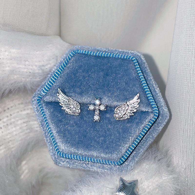 Kolczyki Krzyże ze Skrzydłami  – Luxury Lifestyle Jewelry recenzja i cena